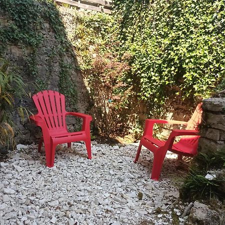 Gite 4 Personnes Proche Des Cascades Du Herisson Doucier Extérieur photo